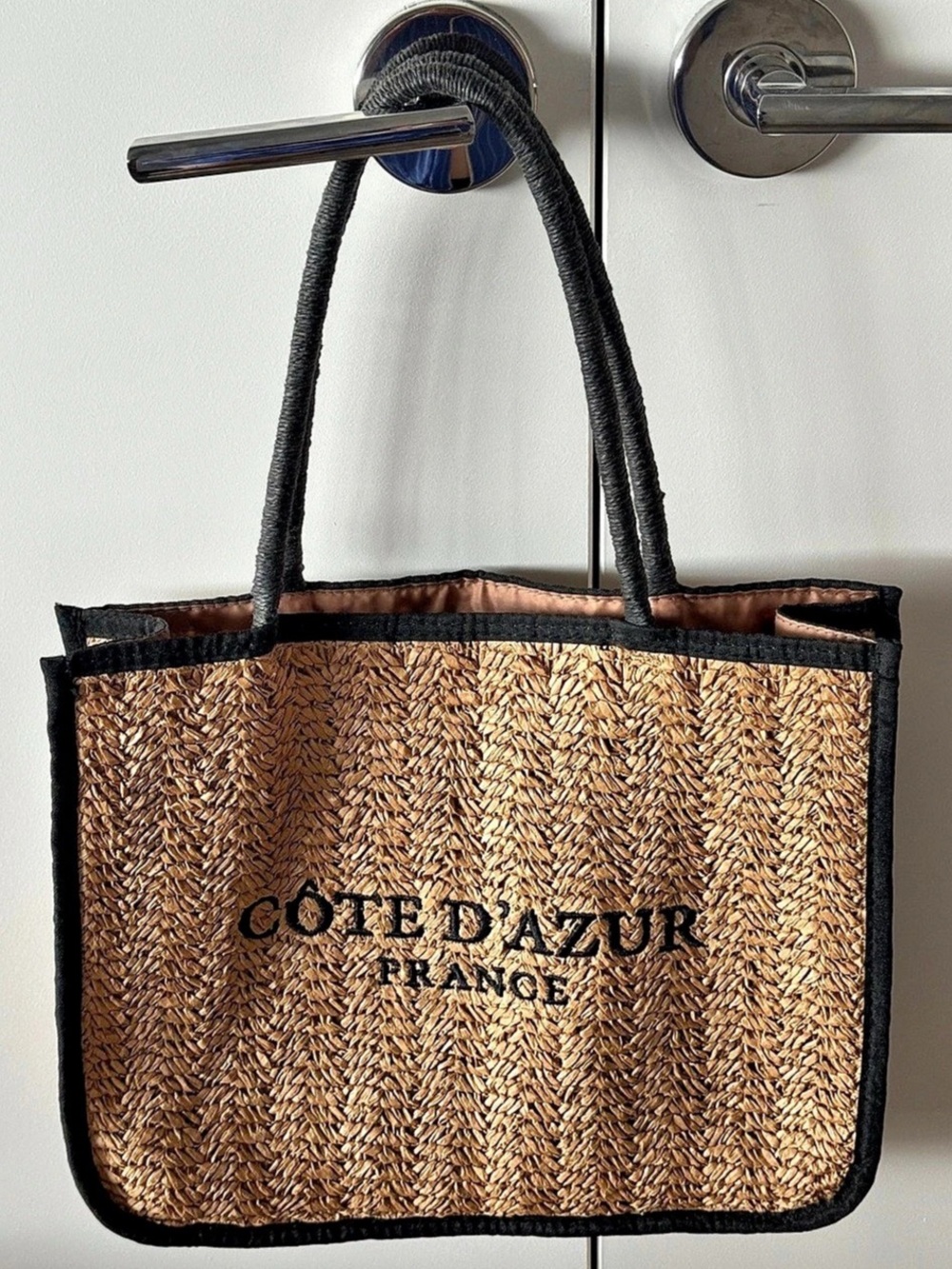 Beautiful H&M Côte d'Azur France Woven Tote